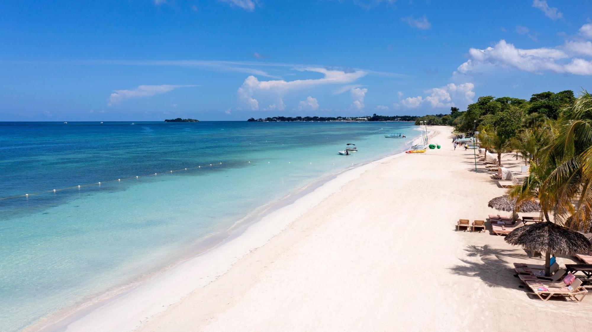 Beaches Negril Resort And Spa Extérieur photo